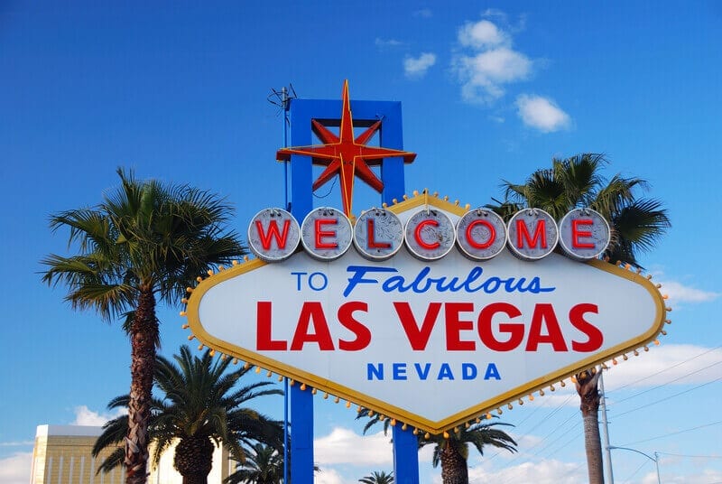 What are the main reasons why a family would move to Las Vegas